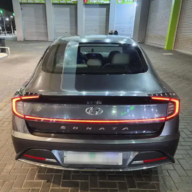 Sonata car - Umrah Taxi Online - 1